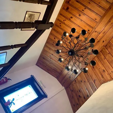 Hotel Litov House - Organic Food From Small Local Farms By Asteri Melnik (Blagoevgrad)