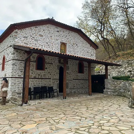 Litov House - Organic Food From Small Local Farms By Asteri