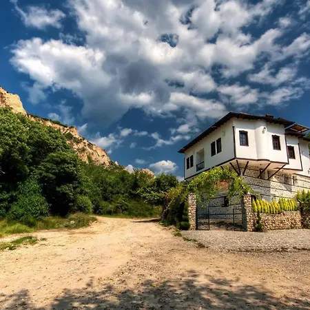 Litov House - Organic Food From Small Local Farms By Asteri Melnik (Blagoevgrad)