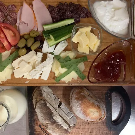 Hotel Litov House - Organic Food From Small Local Farms By Asteri 3*