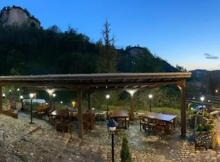 Litov House - Organic Food From Small Local Farms By Asteri Hotel 3*
